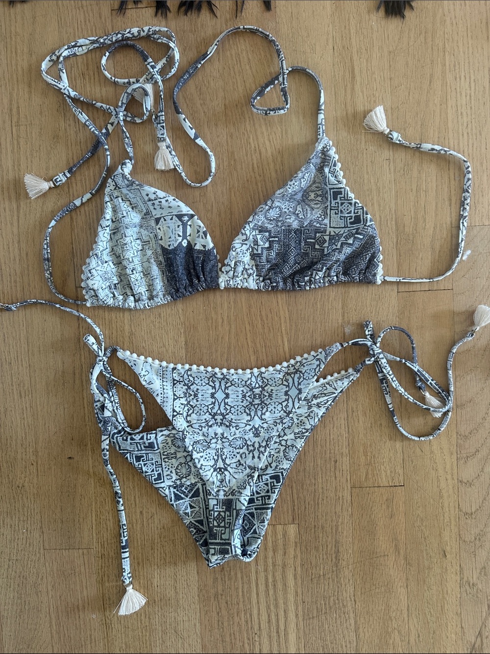 VISSLA Black & White Patterned Triangle Tie Bikini